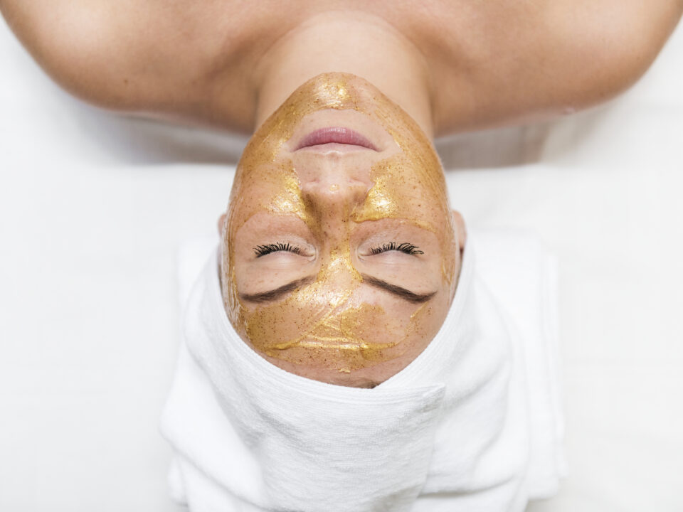 24k gold facial